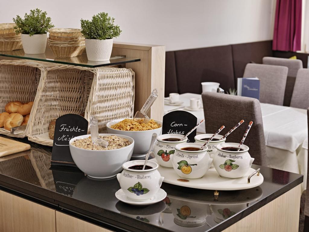 Hotel Stern Ервалд Екстериор снимка