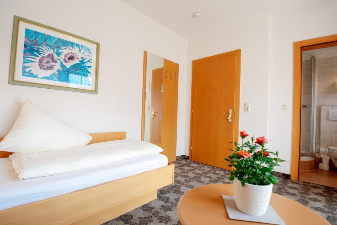Hotel Stern Ервалд Екстериор снимка